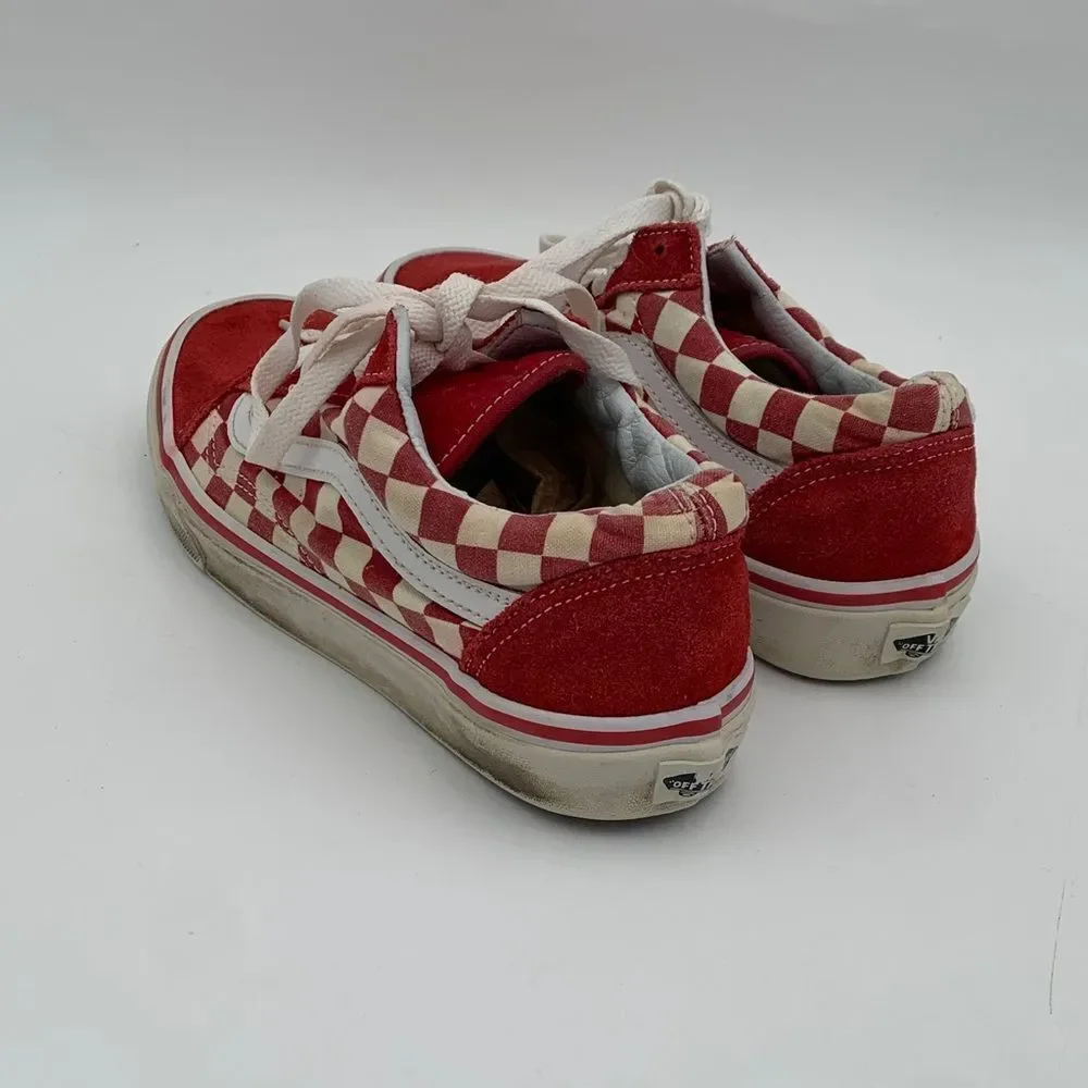 Vans Red and White Checkered Low-Top Sneakers mens size 6